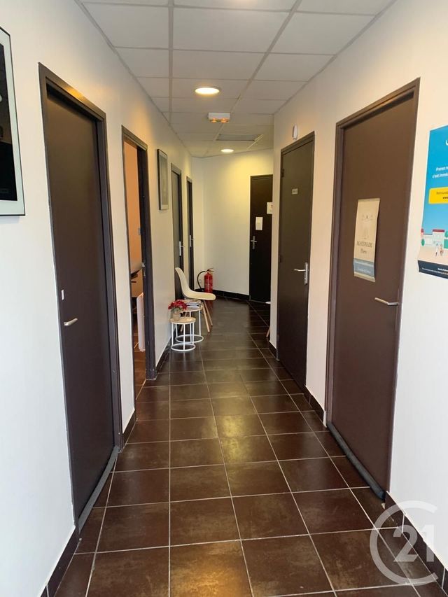 Appartement Autre à louer - 2 pièces - 26.11 m2 - RENNES - 35 - BRETAGNE - Century 21 Reine Immobilier