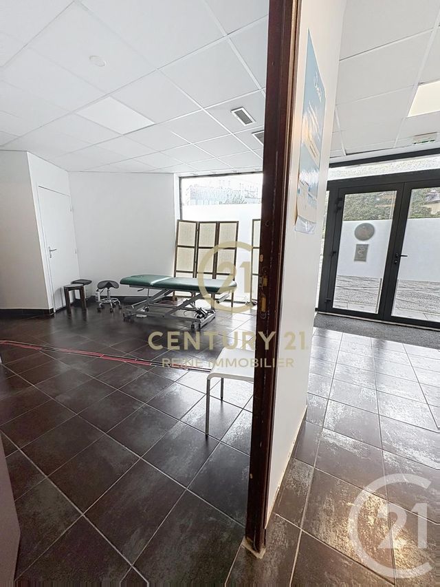 Appartement Autre à louer - 2 pièces - 26.11 m2 - RENNES - 35 - BRETAGNE - Century 21 Reine Immobilier