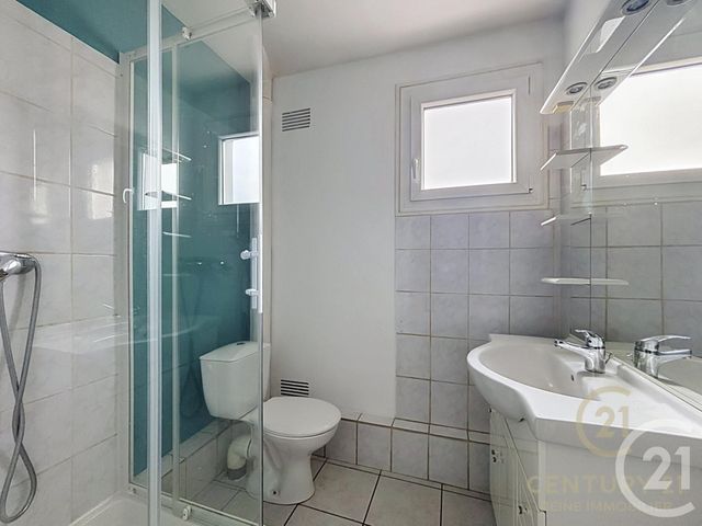 Appartement T1 à vendre - 1 pièce - 28.1 m2 - RENNES - 35 - BRETAGNE - Century 21 Reine Immobilier