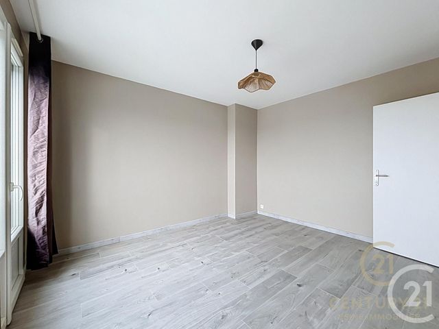 Appartement T1 à vendre - 1 pièce - 28.1 m2 - RENNES - 35 - BRETAGNE - Century 21 Reine Immobilier