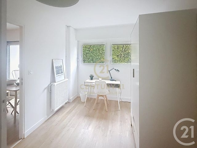 Appartement F5 à louer - 5 pièces - 87.8 m2 - RENNES - 35 - BRETAGNE - Century 21 Reine Immobilier