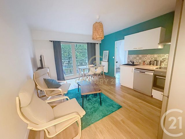 Appartement F5 à louer - 5 pièces - 87.8 m2 - RENNES - 35 - BRETAGNE - Century 21 Reine Immobilier