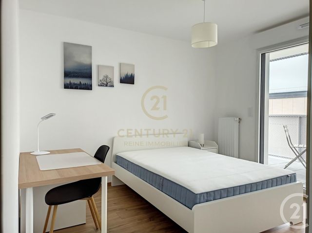 Appartement T4 à louer - 4 pièces - 83.98 m2 - RENNES - 35 - BRETAGNE - Century 21 Reine Immobilier